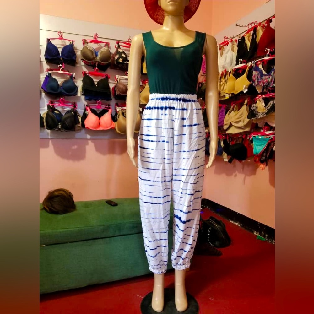 African print. Beautiful, easy to wear